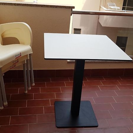 Relax Apartments Golem Exterior foto